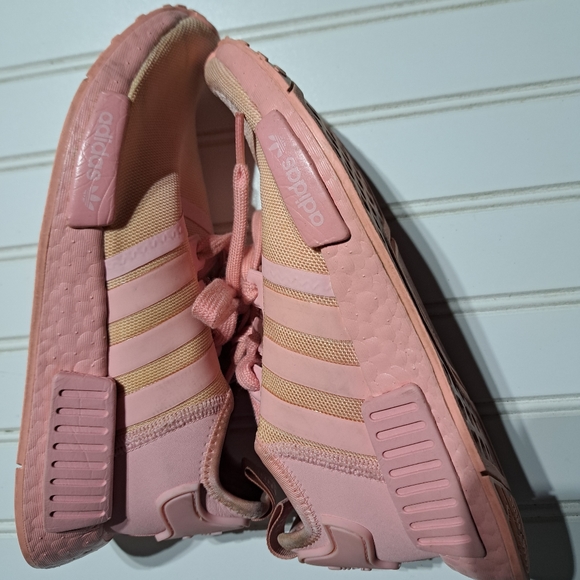 Adidas  NMD R1 - Picture 4 of 13